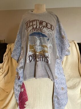 Fleetwood Mac 'Dreams' Short Sleeve Tee - Light Gray